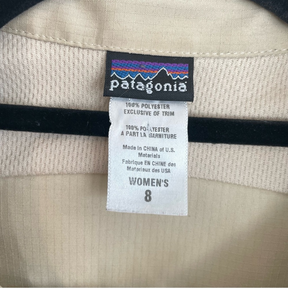 Patagonia Khaki Women's Shirt Size 8 - Picture 2 of 12